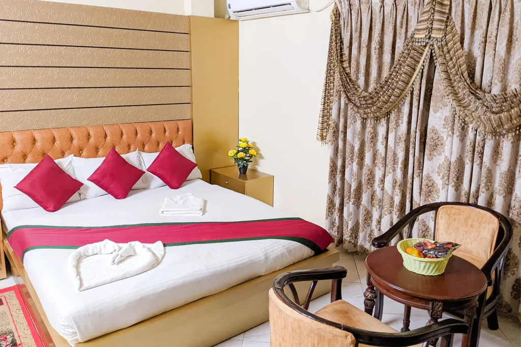 Deluxe Couple Room-3 (Reduced)